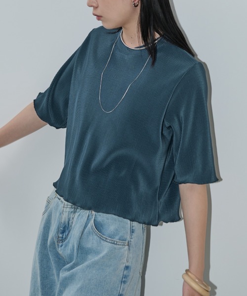 Aunt Marie's(アントマリーズ)の「ハーフスリーブミニプリーツクロップドトップス(Tシャツ/カットソー・レディース・ホワイト/グリーン/ブラック/チャコールグレー・FREE)」の15枚目の写真