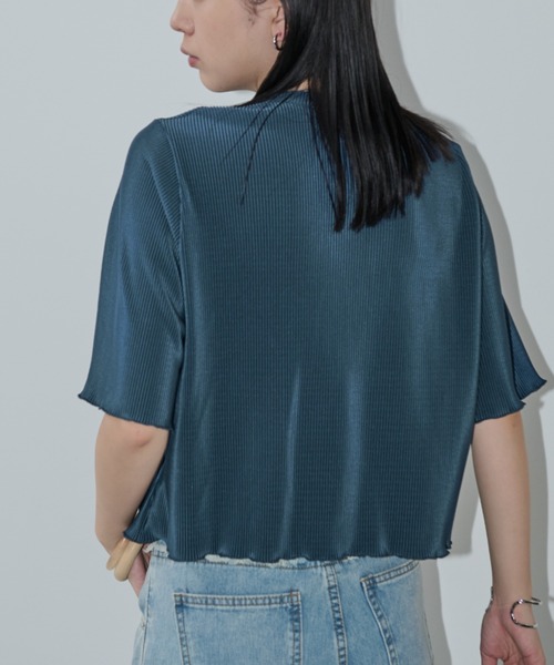 Aunt Marie's(アントマリーズ)の「ハーフスリーブミニプリーツクロップドトップス(Tシャツ/カットソー・レディース・ホワイト/グリーン/ブラック/チャコールグレー・FREE)」の19枚目の写真