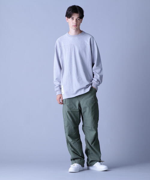 AVIREX（アヴィレックス）の「BASIC HEAVYWEIGHT L/S FOOTBALL T-SHIRT / ベーシック ヘビーウェイト 長袖 フットボール Tシャツ / AVIREX / アヴィレックス（Tシャツ/カットソー・メンズ・ホワイト/ネイビー/オリーブ系/その他17/ブラック・L/XL/2XL/M）」の14枚目の写真