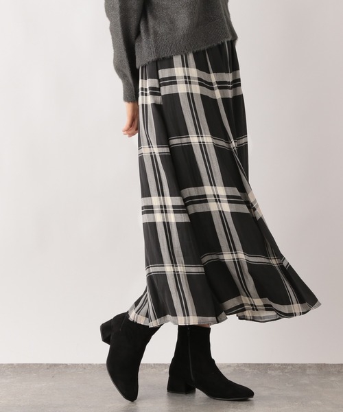 GLOBAL WORK（グローバルワーク）の「シャイニーリラックスフレアスカート/906753（スカート・レディース・レオパード/チェック/ベージュ系その他3/スミクロ/カーキ/ストライプ/ブラック系その他/グレー系その他/ベージュ系・FREE/SHORT）」の9枚目の写真