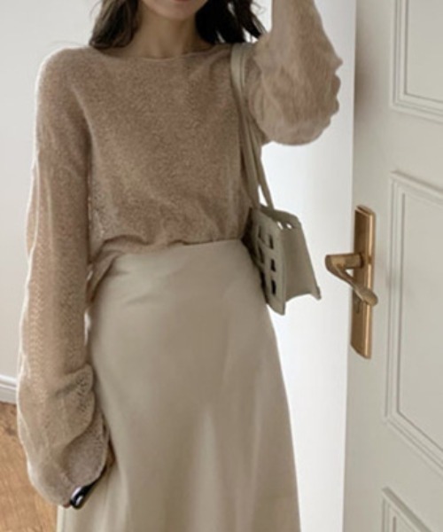 deux amour(ドゥーザムール)の「スカラップ袖透かし編み短丈ニット(ニット/セーター・レディース・ホワイト/ピンク・FREE)」の5枚目の写真