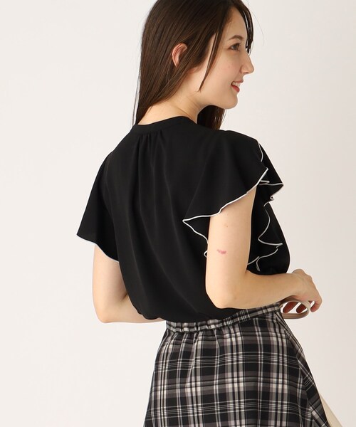 index（インデックス）の「◆バイカラーフリルスリーブブラウス【洗濯機洗い可/イージーアイロン】（シャツ/ブラウス・レディース・ホワイト系7/ライトグレー系4/ブラック系4・36/38/42/40）」の13枚目の写真