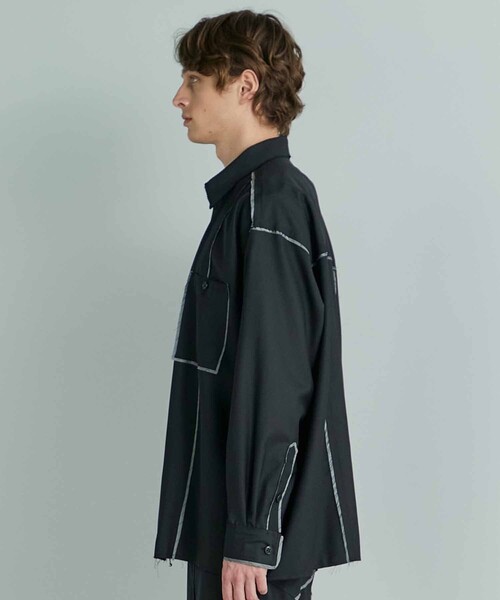 UNITED TOKYO(ユナイテッドトウキョウ)の「カットオフサファリシャツブルゾン(シャツ/ブラウス・メンズ・ブラック/グレー・1/2)」の21枚目の写真