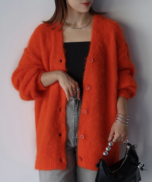 Riberry（リベリー）の「シャギーVネックカーディガン（カーディガン/ボレロ・レディース・オレンジ/ブルー/ブラウン/ピンク/イエロー/アイボリー/グレー/ブラック/オレンジ系/ピンク系/レモンイエロー/ミント・FREE）」の12枚目の写真