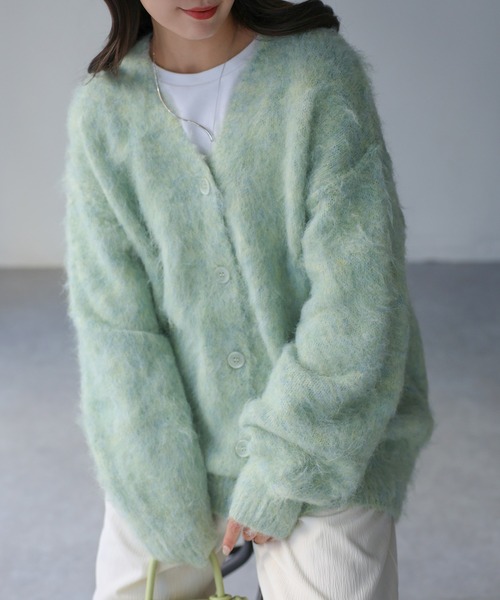 Riberry（リベリー）の「シャギーVネックカーディガン（カーディガン/ボレロ・レディース・オレンジ/ブルー/ブラウン/ピンク/イエロー/アイボリー/グレー/ブラック/オレンジ系/ピンク系/レモンイエロー/ミント・FREE）」の5枚目の写真