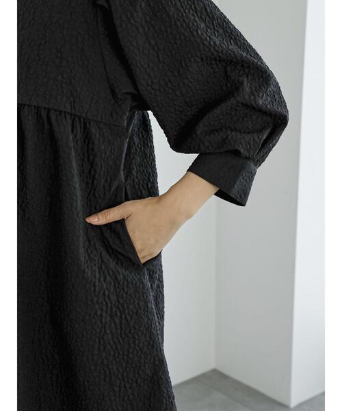 Te chichi（テチチ）の「ふくれジャカードチュニックワンピース（ワンピース・レディース・ブラック/オフホワイト・F）」の13枚目の写真