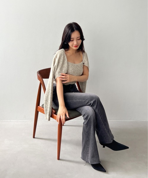 Olu.（オルドット）の「ハイウエストストレッチフレアデニム（デニムパンツ・レディース・グレー/ライトブルー・1/0）」の16枚目の写真