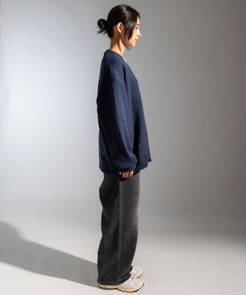 Ressaca(レサーカ)の「モヘアシャギーライクVネックニットカーディガン オーバーサイズ(カーディガン/ボレロ・メンズ・ブラック/ネイビー/カーキ/ブルー・L/M)」の13枚目の写真
