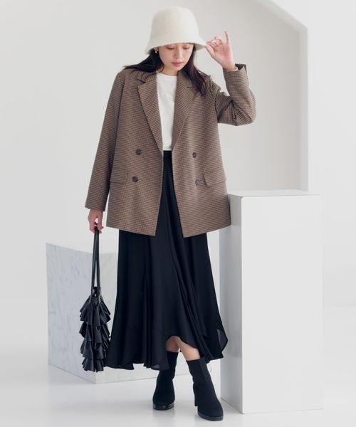 mysty woman（ミスティウーマン）の「フェイクレザーフリルトートBAG 989541（トートバッグ・レディース・ブラック/アイボリー/シルバー・FREE）」の4枚目の写真