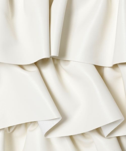 mysty woman（ミスティウーマン）の「フェイクレザーフリルトートBAG 989541（トートバッグ・レディース・ブラック/アイボリー/シルバー・FREE）」の11枚目の写真