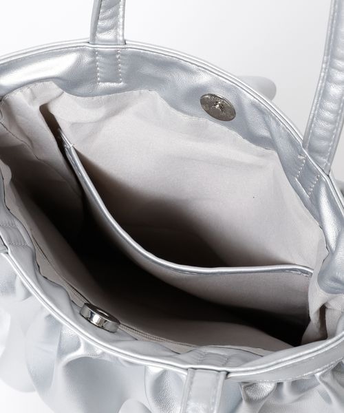 mysty woman（ミスティウーマン）の「フェイクレザーフリルトートBAG 989541（トートバッグ・レディース・ブラック/アイボリー/シルバー・FREE）」の19枚目の写真