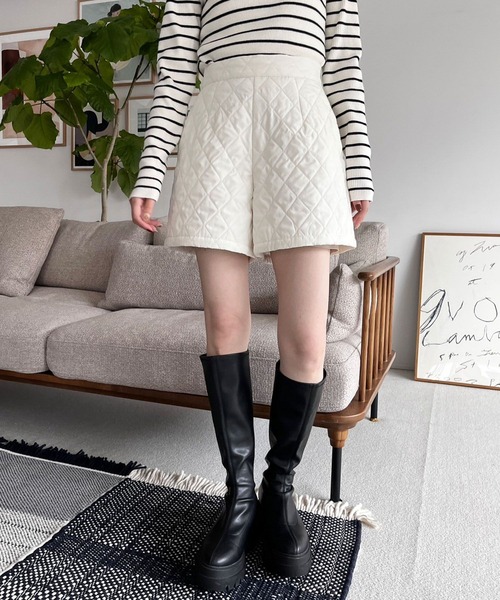 LOWRYS FARM（ローリーズファーム）の「キルティングショートパンツ