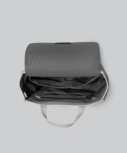 GASTON LUGA（ガストンルーガ）の「GASTON LUGA/ガストンルーガ/SPLASH TOTE BAG（トートバッグ・レディース・グレー系その他3・F）」の6枚目の写真