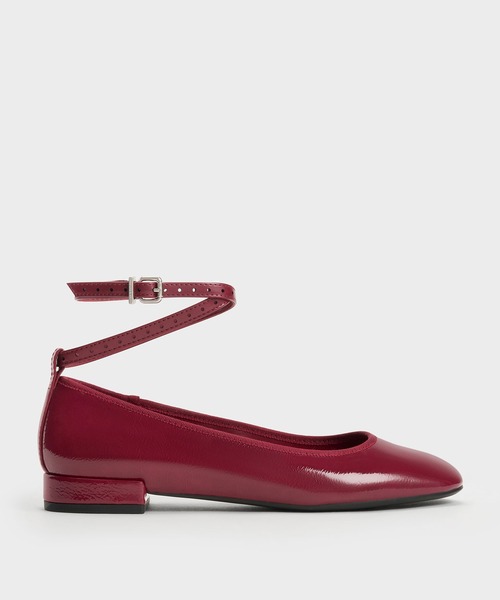 CHARLES & KEITH（チャールズ & キース）の「パテント アンクルストラップバレーフラット（バレエシューズ・レディース・ブラック系その他6/バーガンディー・25cm/24.5cm/23.5cm/23cm/22.5cm）」の13枚目の写真