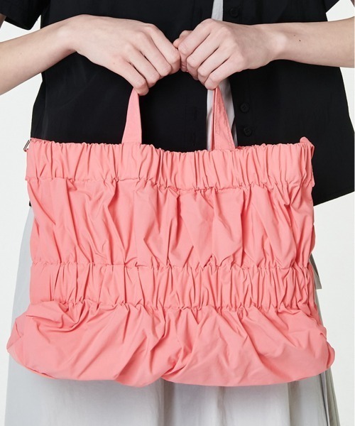 ☆韓国の人気☆【ACOC】☆M Tiered Cross Bag☆ ACOC（アコック）の「【ACOC/アコック】ショルダーバッグ M