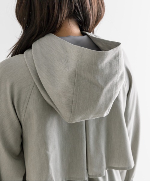 OLIVE des OLIVE（オリーブデオリーブ）の「フードトレンチチュニックコート　1041080030（トレンチコート・レディース・ライトグレー/ライトベージュ・FREE）」の21枚目の写真