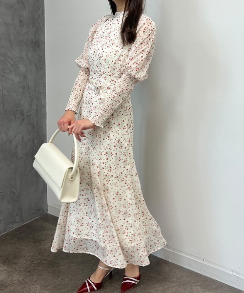 EIMY ISTOIRE(エイミーイストワール)の「Corrie flower カッティングワンピース(ワンピース・レディース・ホワイト/ネイビー・S/M)」の14枚目の写真
