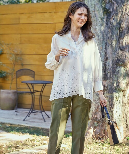 23区（ニジュウサンク）の「【SLOW/一部店舗限定】フラワーエンブロイ