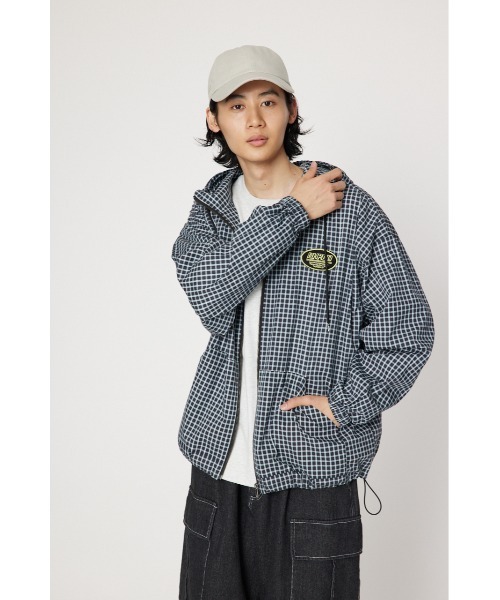 RODEO CROWNS WIDE BOWL(ロデオクラウンズワイドボウル)の「HOODED ブルゾン(ブルゾン・メンズ・ブルー系その他3/イエロー系その他/ブラック系その他・MEDIUM/LARGE)」の2枚目の写真