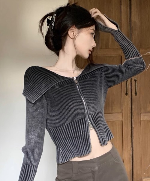 KOM（ドットコム）の「A'GEM/9 × .kom 『.KOM/ドットケーオーエム