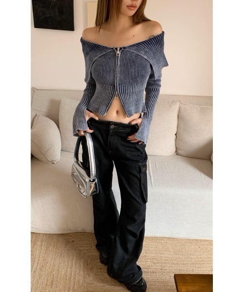 KOM（ドットコム）の「A'GEM/9 × .kom 『.KOM/ドットケーオーエム