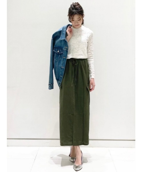GAP（ギャップ）の「リネンブレンド カーゴ ミディスカート（スカート・レディース・カーキ/ブラック/ベージュ・M/XS/XXS/S/L）」の14枚目の写真