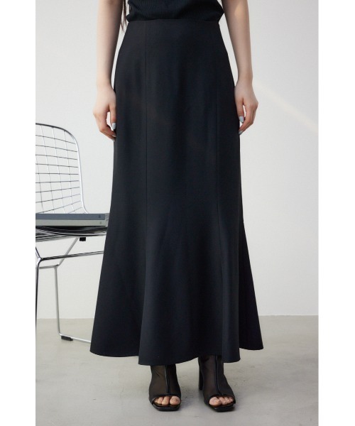 AZUL by moussy（アズールバイマウジー）の「スレンダーマーメイドスカート（スカート・レディース・ブラック系その他/ブラック/ホワイト系その他・SMALL/MEDIUM）」の17枚目の写真