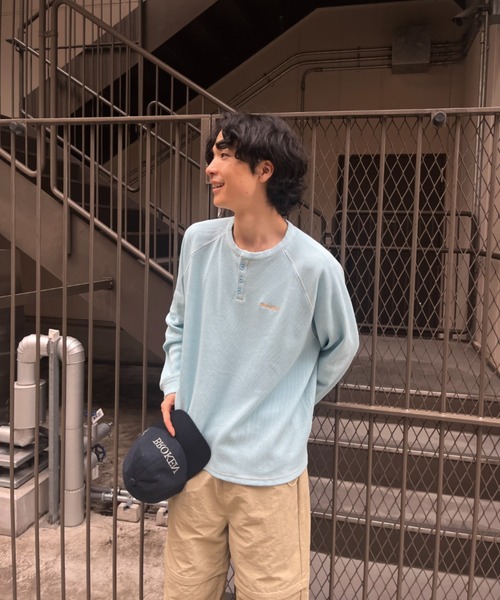 BROKEN BASE(ブロークンベース)の「ヘンリーネックワッフルロンT(Tシャツ/カットソー・メンズ・ネイビー/ブルー/アイボリー・MEDIUM/LARGE)」の14枚目の写真