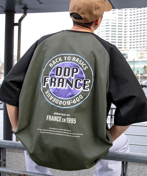 ddp（ディーディーピー）の「DDP/ディーディーピー 別注 サークルロゴ刺繍 ヘビーウェイト ビッグシルエットラグラン半袖Tシャツ（Tシャツ/カットソー・メンズ・ネイビー/ブラック/ダークブラウン/チャコール・M/L）」の2枚目の写真