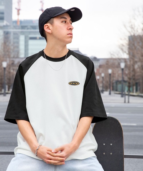 ddp（ディーディーピー）の「DDP/ディーディーピー 別注 サークルロゴ刺繍 ヘビーウェイト ビッグシルエットラグラン半袖Tシャツ（Tシャツ/カットソー・メンズ・ネイビー/ブラック/ダークブラウン/チャコール・M/L）」の18枚目の写真