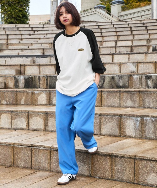 ddp（ディーディーピー）の「DDP/ディーディーピー 別注 サークルロゴ刺繍 ヘビーウェイト ビッグシルエットラグラン半袖Tシャツ（Tシャツ/カットソー・メンズ・ネイビー/ブラック/ダークブラウン/チャコール・M/L）」の7枚目の写真