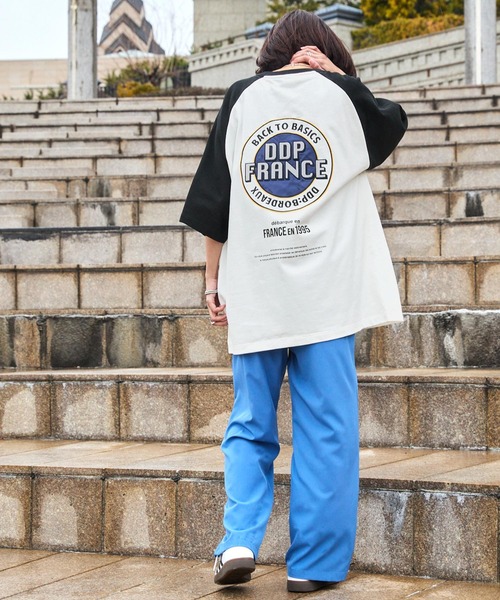 ddp（ディーディーピー）の「DDP/ディーディーピー 別注 サークルロゴ刺繍 ヘビーウェイト ビッグシルエットラグラン半袖Tシャツ（Tシャツ/カットソー・メンズ・ネイビー/ブラック/ダークブラウン/チャコール・M/L）」の6枚目の写真