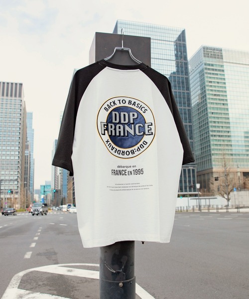 ddp（ディーディーピー）の「DDP/ディーディーピー 別注 サークルロゴ刺繍 ヘビーウェイト ビッグシルエットラグラン半袖Tシャツ（Tシャツ/カットソー・メンズ・ネイビー/ブラック/ダークブラウン/チャコール・M/L）」の21枚目の写真