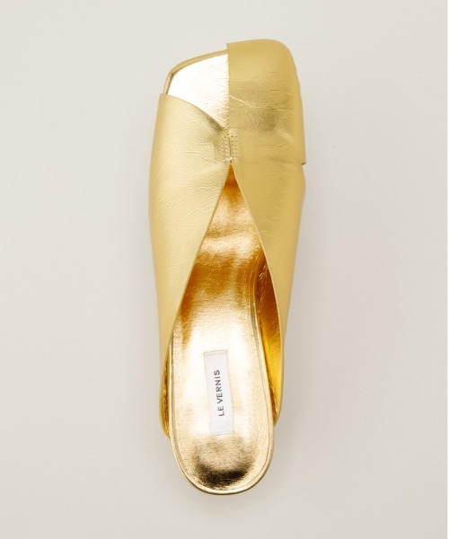 【2024春夏新作】LE VERNIS(ル・ベルニ)Asynmetory mules（サンダル）｜LE VERNIS（ル・ベルニ）