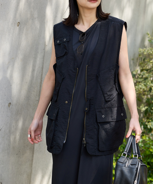 ARMY TWILL（アーミーツイル）の「【ARMY TWILL/アーミーツイル】Nylon OX VEST AM-2414006（その他アウター・レディース・ブラック/ホワイト・FREE）」の5枚目の写真