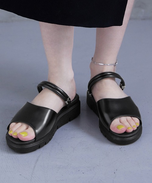 Fashion Letter(ファッションレター)の「日本製トラックソールサンダル レディース 24SS(サンダル・レディース・シルバー系その他/ブラック・S/M/L/LL)」の5枚目の写真