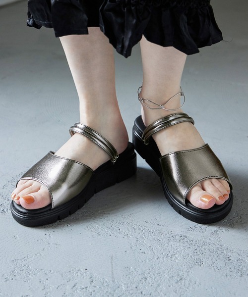 Fashion Letter(ファッションレター)の「日本製トラックソールサンダル レディース 24SS(サンダル・レディース・シルバー系その他/ブラック・S/M/L/LL)」の21枚目の写真