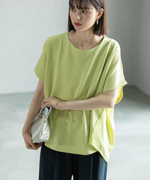 OPAQUE.CLIP(オペークドットクリップ)の「◆UV ドッキングドルマントップス【洗濯機洗い可】(Tシャツ/カットソー・レディース・スモーキーグリーン系/ブラウン系その他/ライトグレー/ブラック・36/38/40/42)」の4枚目の写真