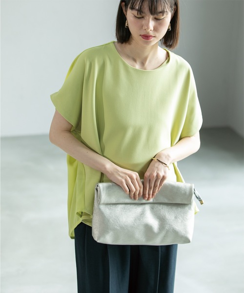 OPAQUE.CLIP(オペークドットクリップ)の「◆UV ドッキングドルマントップス【洗濯機洗い可】(Tシャツ/カットソー・レディース・スモーキーグリーン系/ブラウン系その他/ライトグレー/ブラック・36/38/40/42)」の18枚目の写真