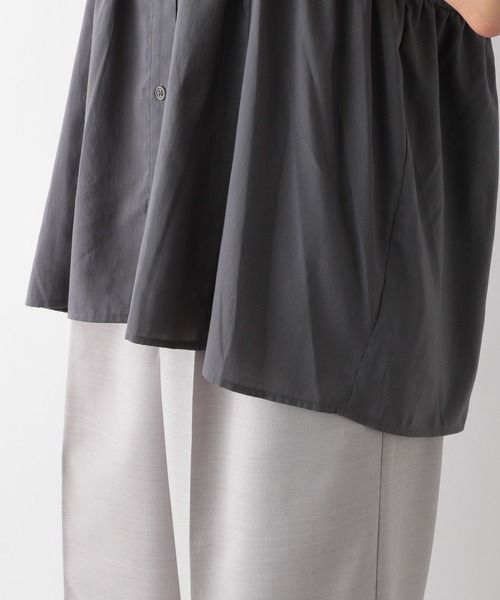 GLOBAL WORK（グローバルワーク）の「MATINEE LINE/ペプラムブラウス半袖/123965（シャツ/ブラウス・レディース・アイボリー/グレイッシュブルー/ブラック・MEDIUM/LARGE）」の22枚目の写真