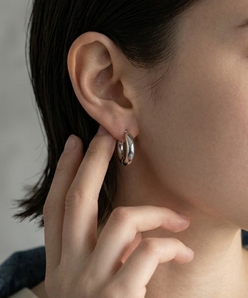 Burner(バーナー)の「【CHI SELECT】フープ ピアス (両耳用)pierce ストーン chi-pierce-00474 U(ピアス(両耳用)・メンズ・シルバー系その他/ゴールド/シルバー/ゴールド系その他/イエローゴールド・FREE)」の2枚目の写真