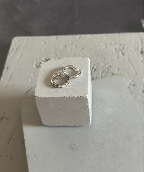 Burner（バーナー）の「【CHI SELECT】フープ ピアス （両耳用）pierce ストーン chi-pierce-00474 U（ピアス（両耳用）・メンズ・シルバー系その他/ゴールド/シルバー/ゴールド系その他/イエローゴールド・FREE）」の7枚目の写真