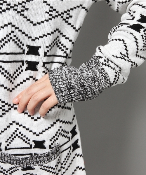 Hurley (ハーレー)の「MOJAVE SWEATER(カーディガン/ボレロ・レディース・ブラック/ブラック系その他/カーキ/グレー/その他1・SMALL/MEDIUM/X-SMALL)」の12枚目の写真