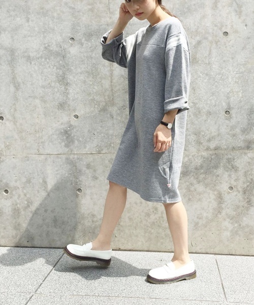 Kastane（カスタネ）の「melpleフットボールワンピ（ワンピース・レディース・オフホワイト/グリーン/グレー・FREE）」の2枚目の写真