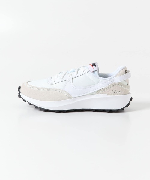 NIKE(ナイキ)の「NIKE ワッフル デビュー(スニーカー・レディース・ホワイト/ブラック・24.5/24/23.5)」の3枚目の写真