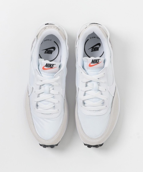 NIKE(ナイキ)の「NIKE ワッフル デビュー(スニーカー・レディース・ホワイト/ブラック・24.5/24/23.5)」の4枚目の写真