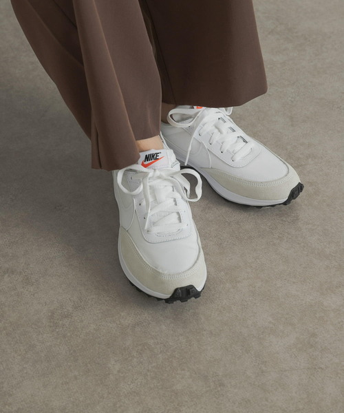 最終価格 新品 NIKE ワッフルデビュービンテージスニーカー ホワイト 25 ナイキ ワッフル デビュー ビンテージ レディース (レディース