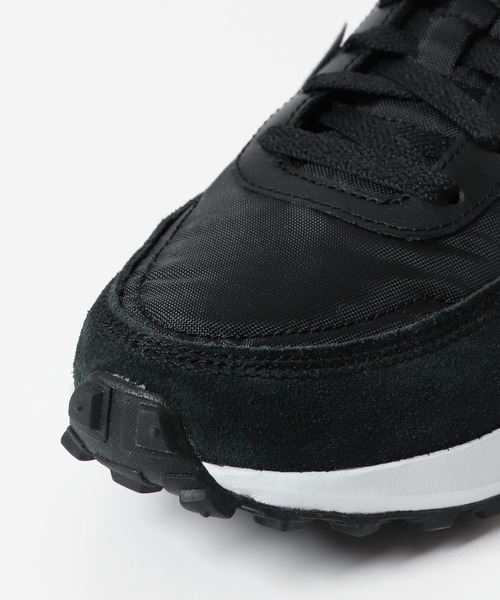 NIKE(ナイキ)の「NIKE ワッフル デビュー(スニーカー・レディース・ホワイト/ブラック・24.5/24/23.5)」の14枚目の写真