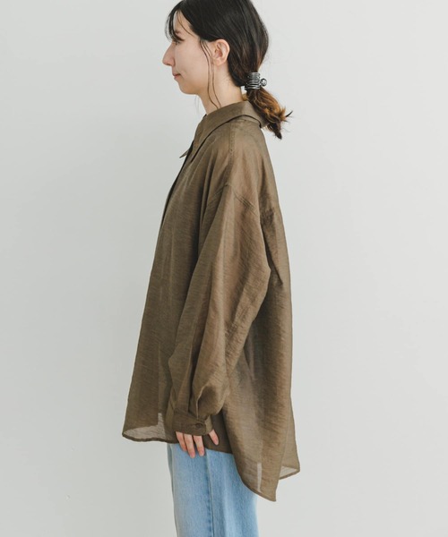 ITEMS URBANRESEARCH（アイテムズ アーバンリサーチ）の「シアービッグシャツ（シャツ/ブラウス・レディース・ブラック/レッド系その他/ブラウン・FREE）」の22枚目の写真