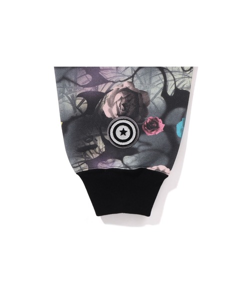 a bathing ape floral camo shark エイプ　パーカー Buy BAPE Floral Camo Shark Relaxed Fit Full Zip Hoodie